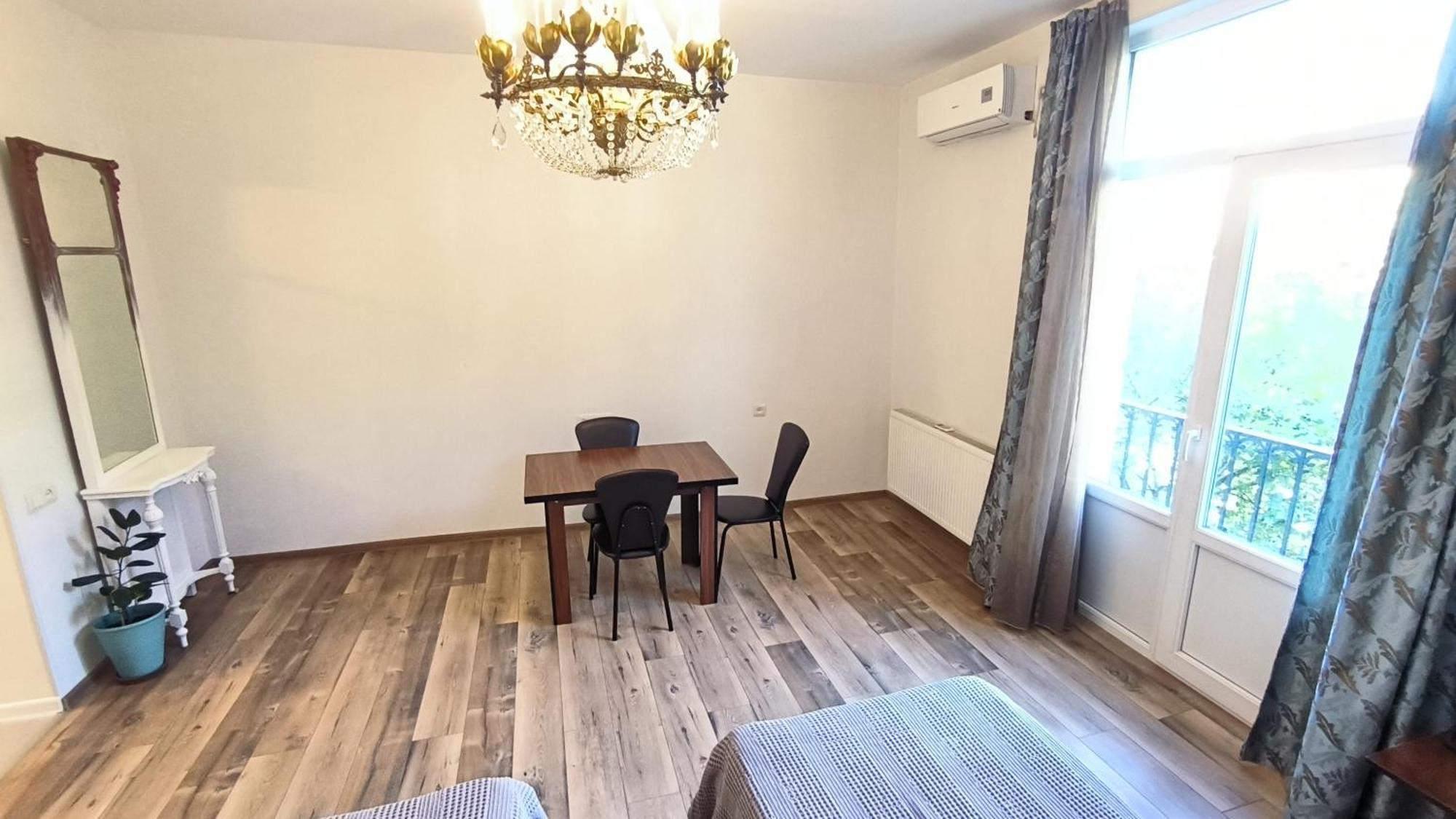 Piano Foyer Apartments At City Center تبليسي المظهر الخارجي الصورة
